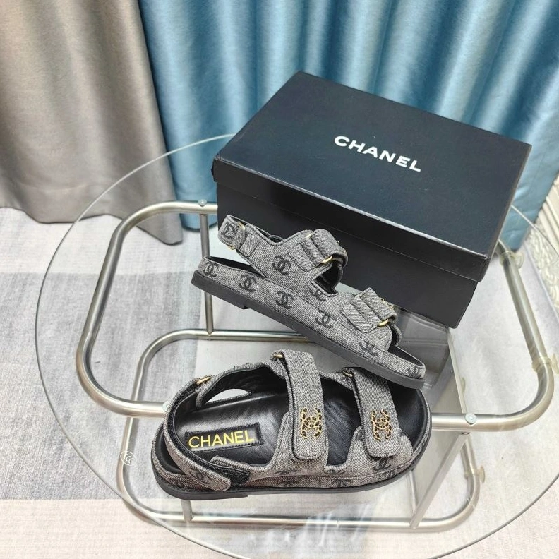 Efficient Chxnxl Sandals 122846