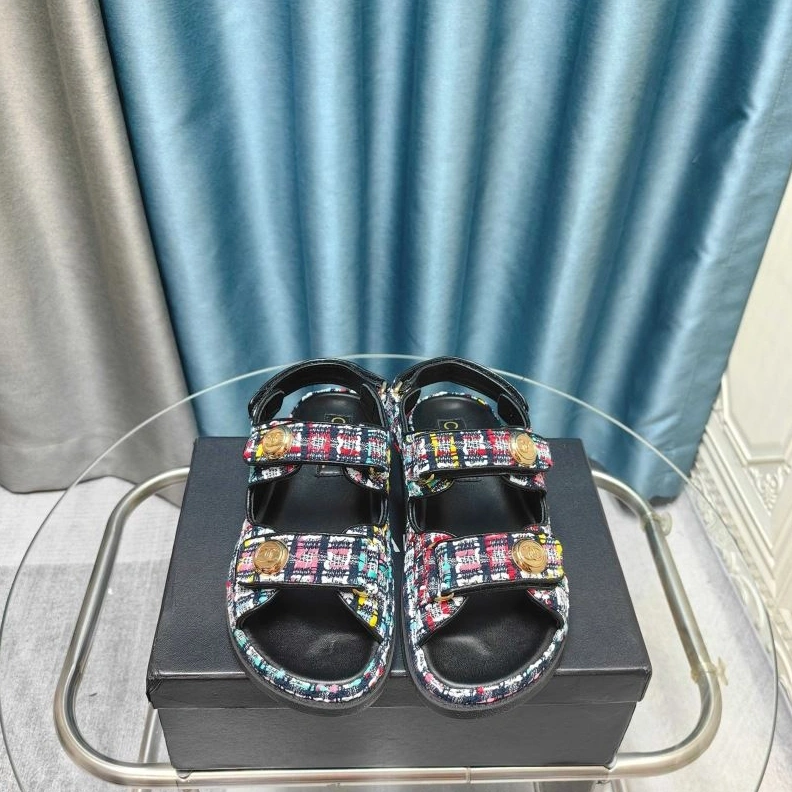 Stylish Chxnxl Sandals 122842