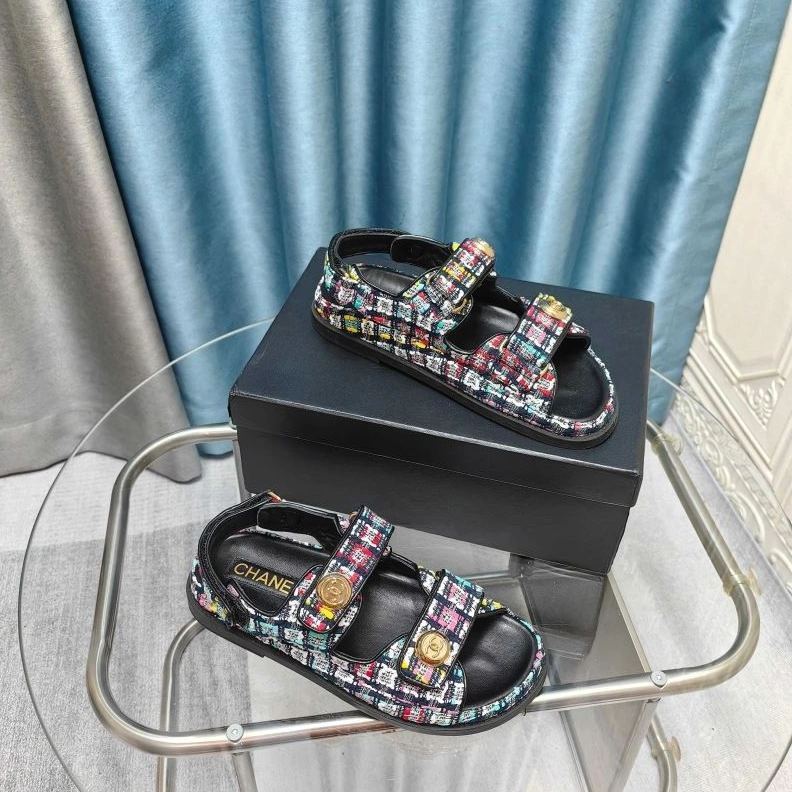 Stylish Chxnxl Sandals 122842