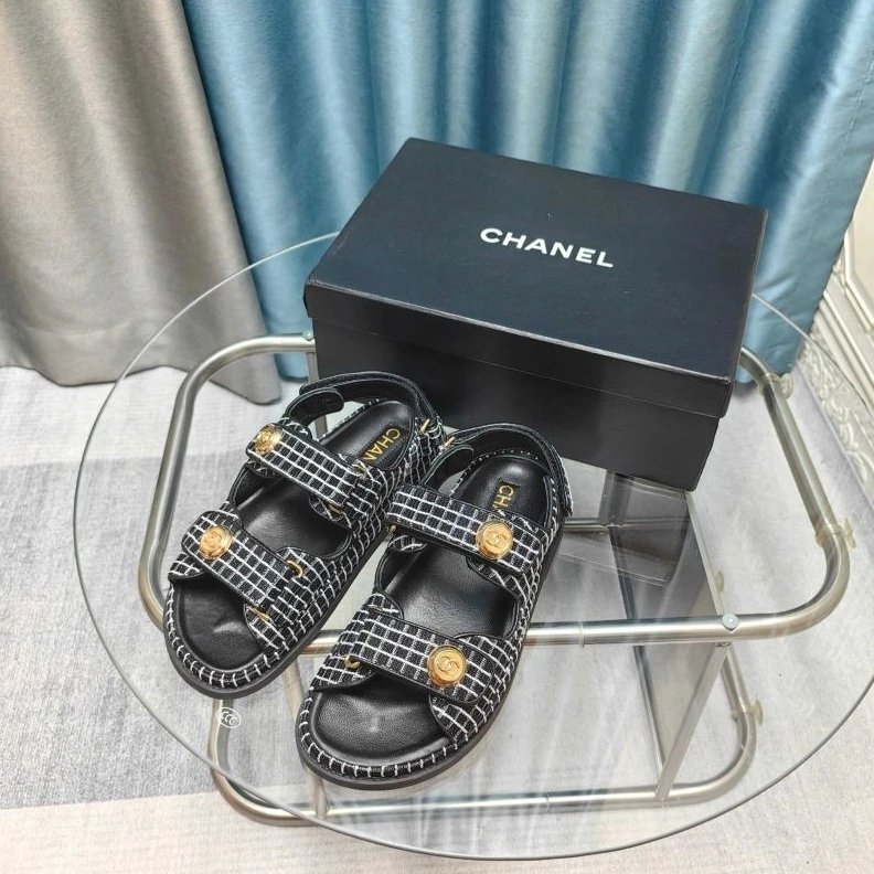 Lightweight Chxnxl Sandals 122843