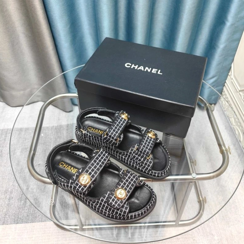 Lightweight Chxnxl Sandals 122843