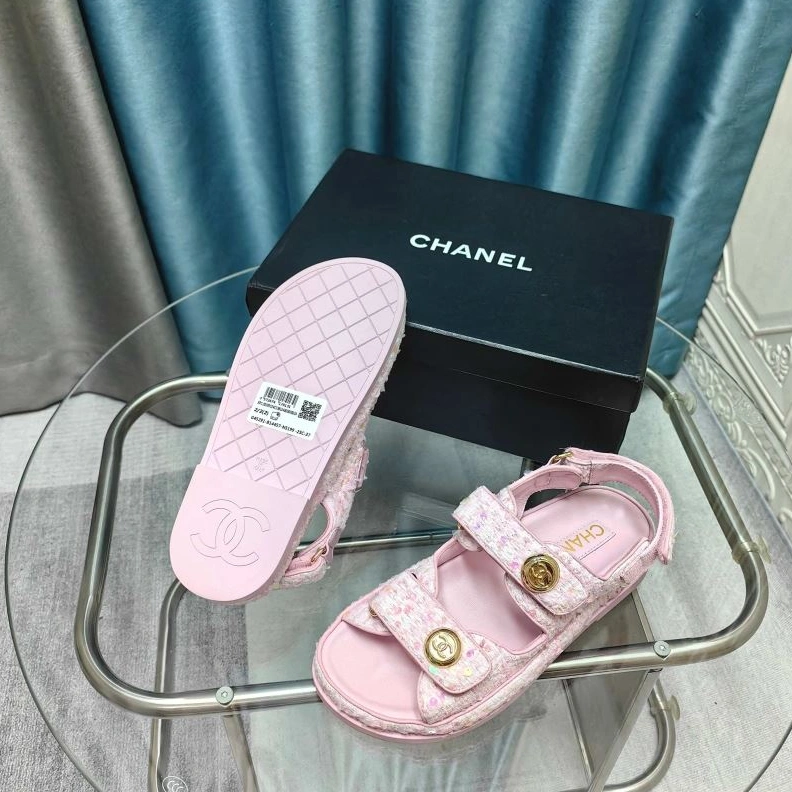 HighQuality Chxnxl Sandals 122835