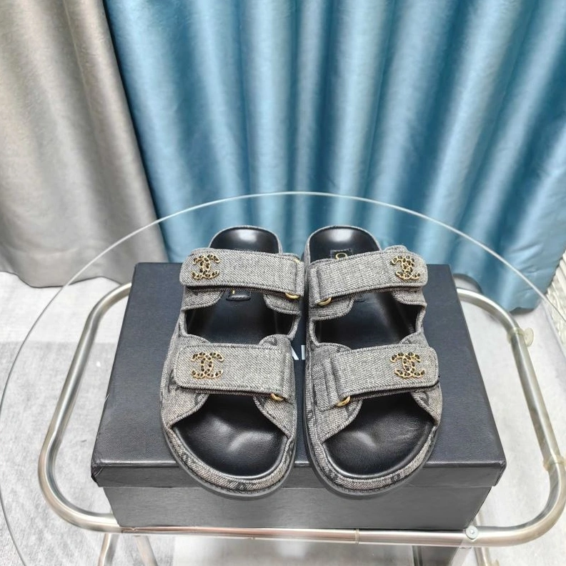 Chxnxl Slippers Compact 122414
