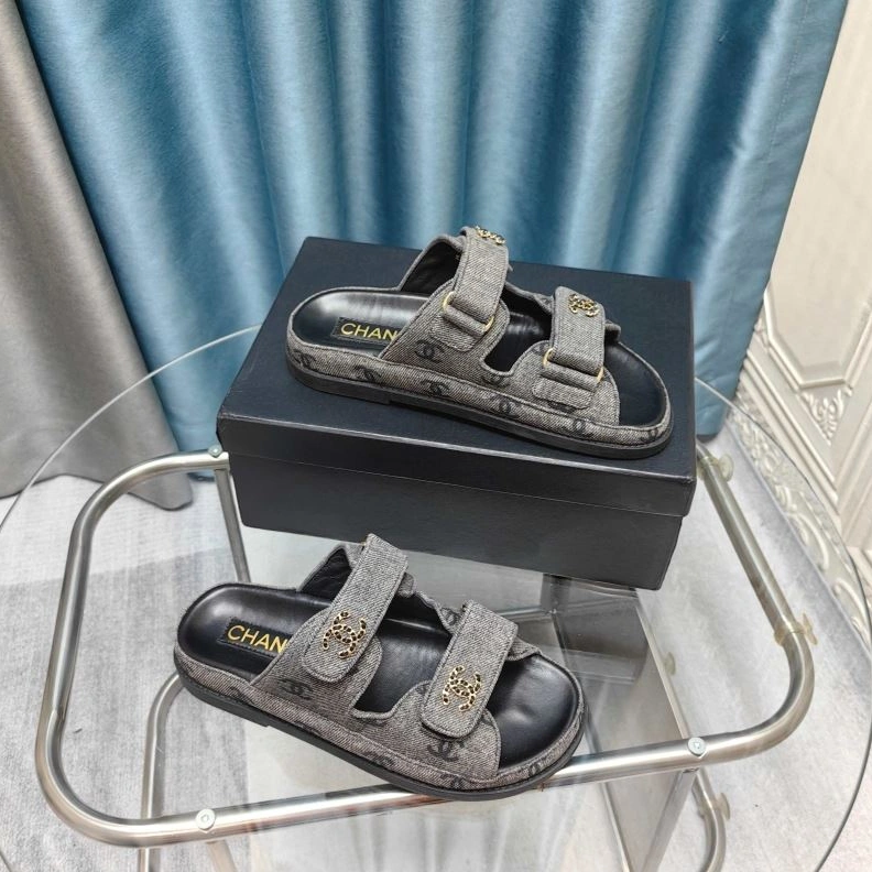 Chxnxl Slippers Compact 122414