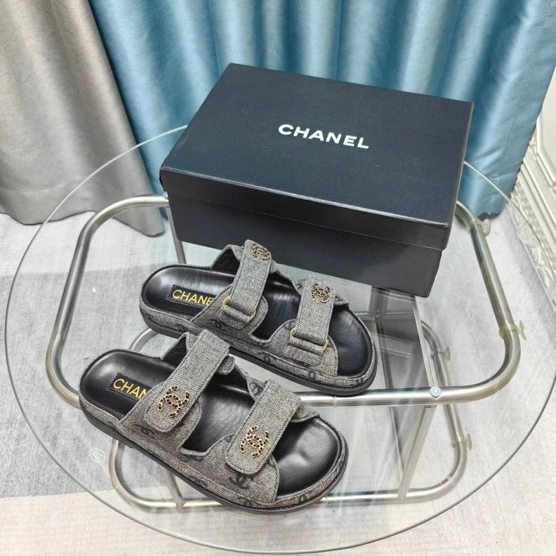 Chxnxl Slippers Compact 122414