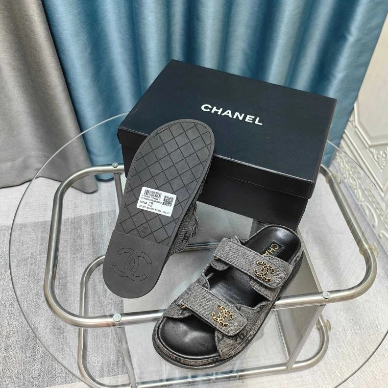 Chxnxl Slippers Compact 122414