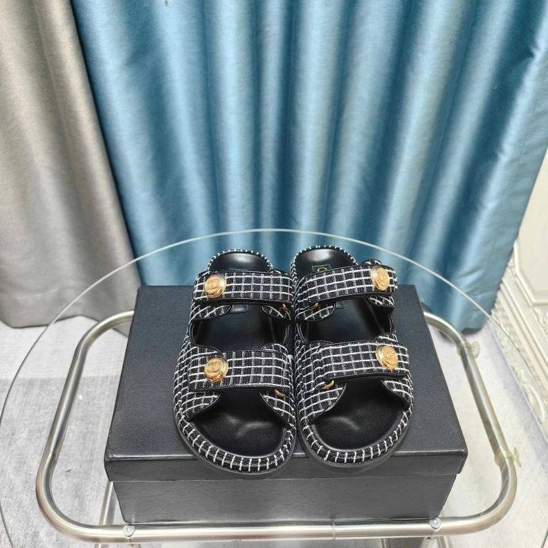 Chxnxl Slippers Functional 122412
