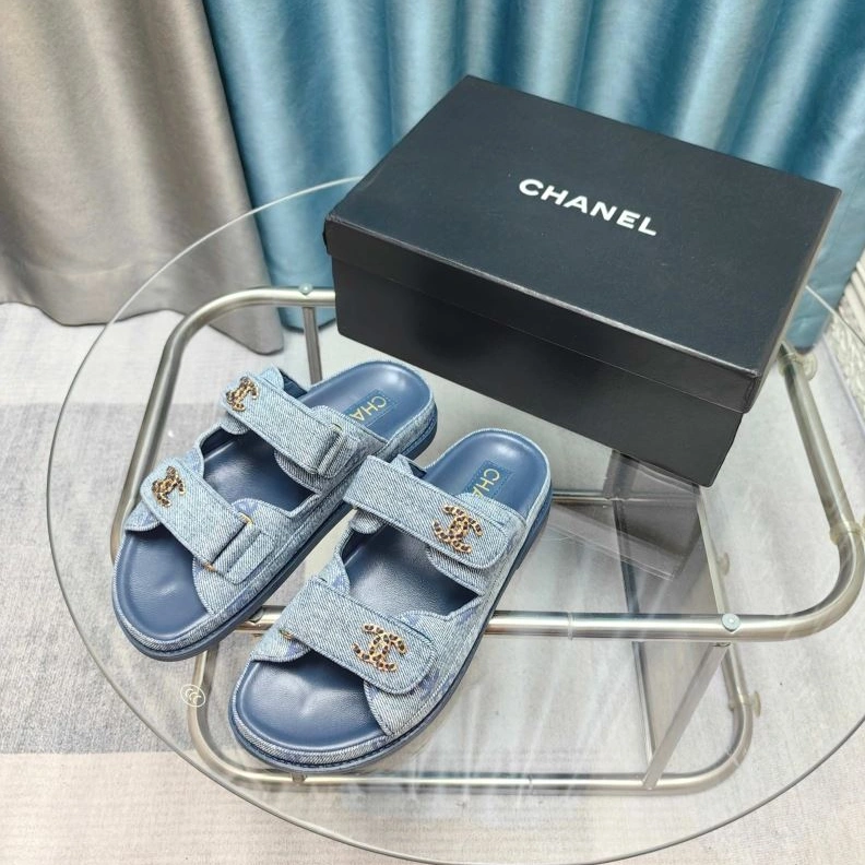 Chxnxl Slippers GoAnywhere 122409