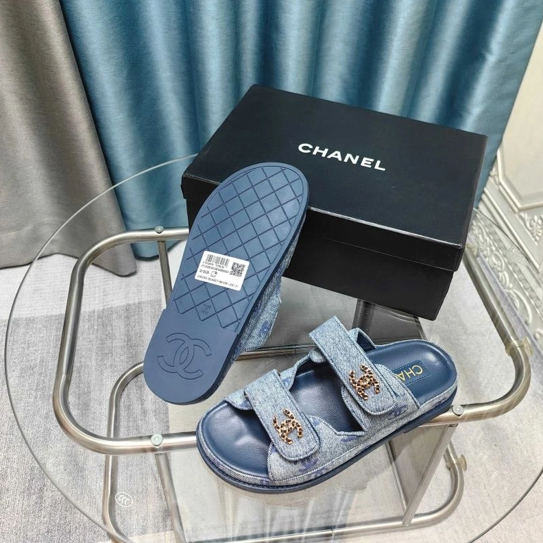 Chxnxl Slippers GoAnywhere 122409