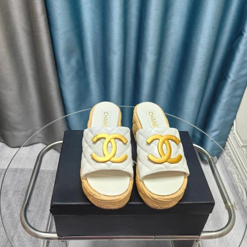 Chxnxl Slippers Vibrant 122407