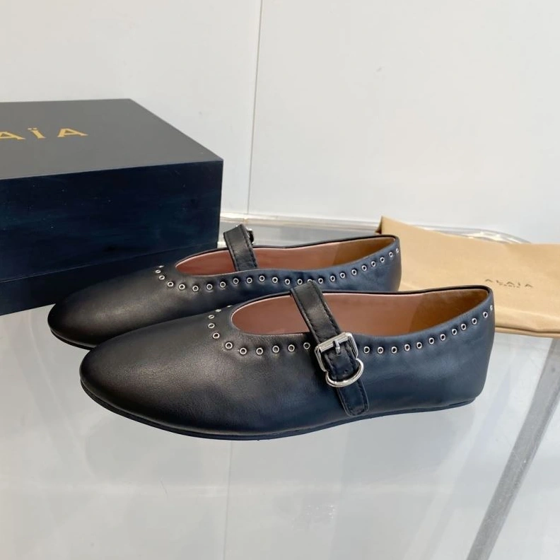 Othxr flat shoes Resilient 213261