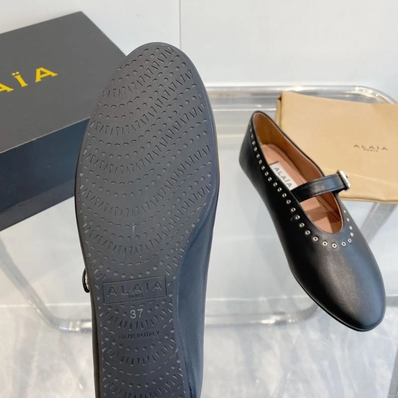 Othxr flat shoes Resilient 213261