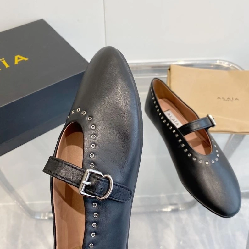 Othxr flat shoes Resilient 213261
