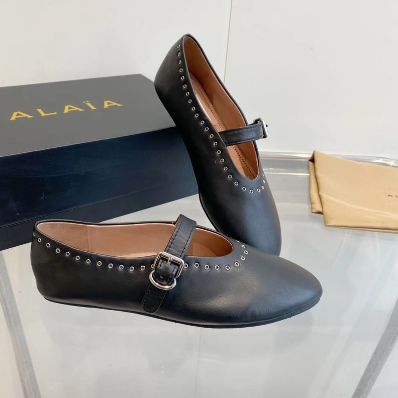 Othxr flat shoes Resilient 213261