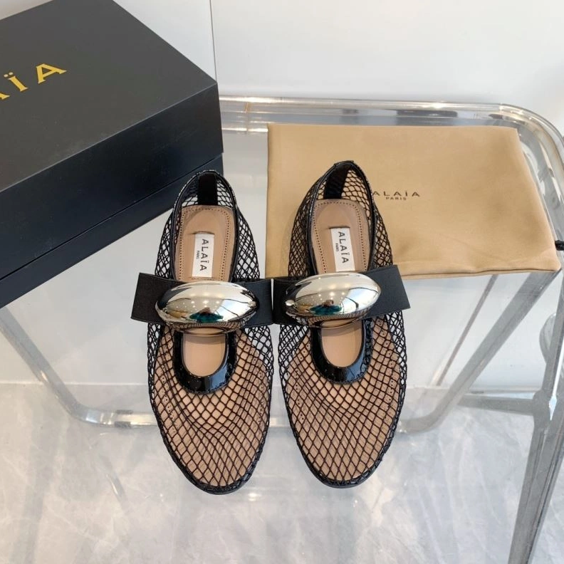 Othxr flat shoes Practical 213248