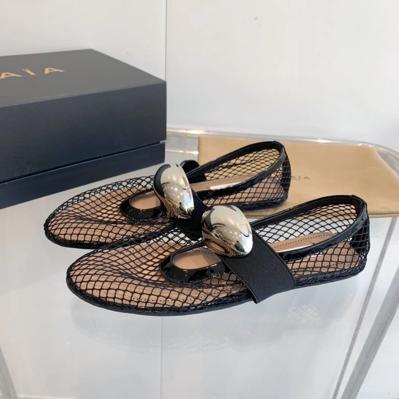 Othxr flat shoes Practical 213248