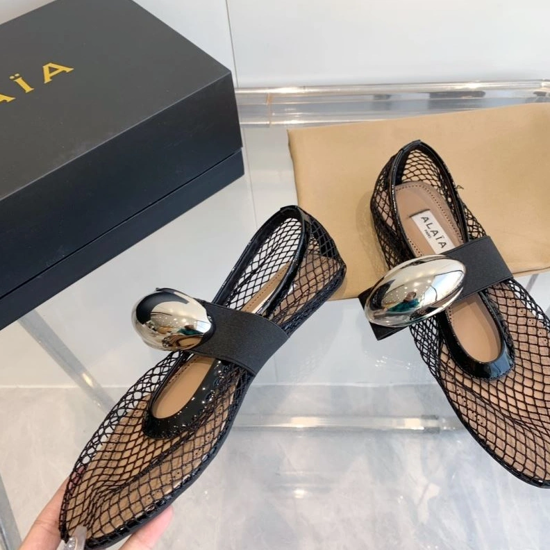 Othxr flat shoes Practical 213248
