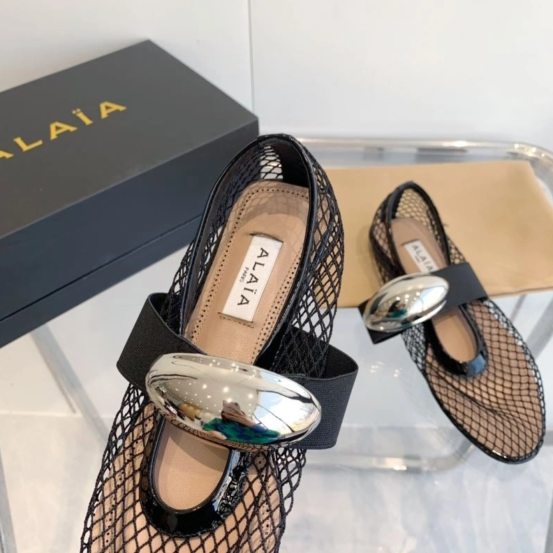 Othxr flat shoes Practical 213248