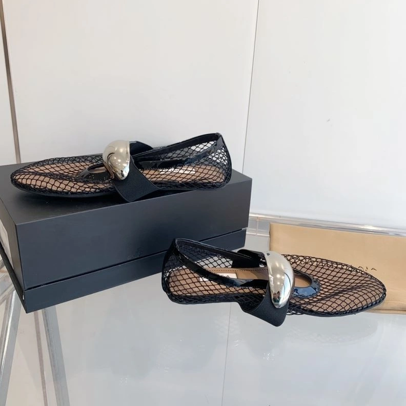 Othxr flat shoes Practical 213248