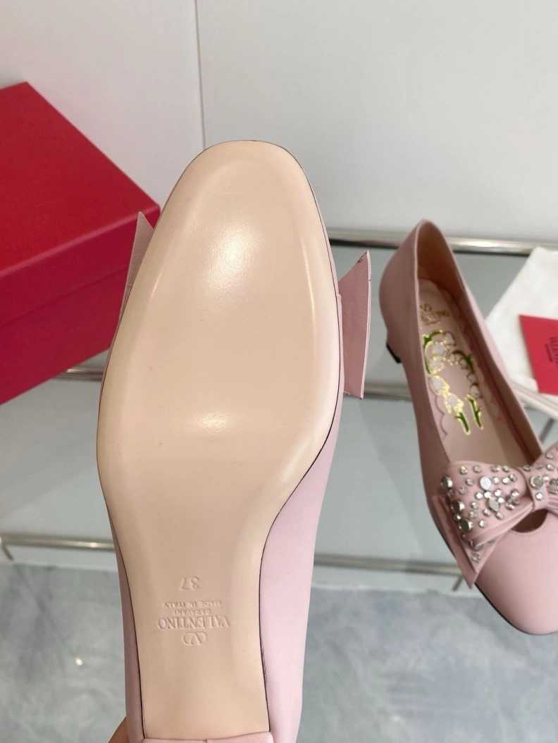 Versatile Vxlxntino flat shoes 230160