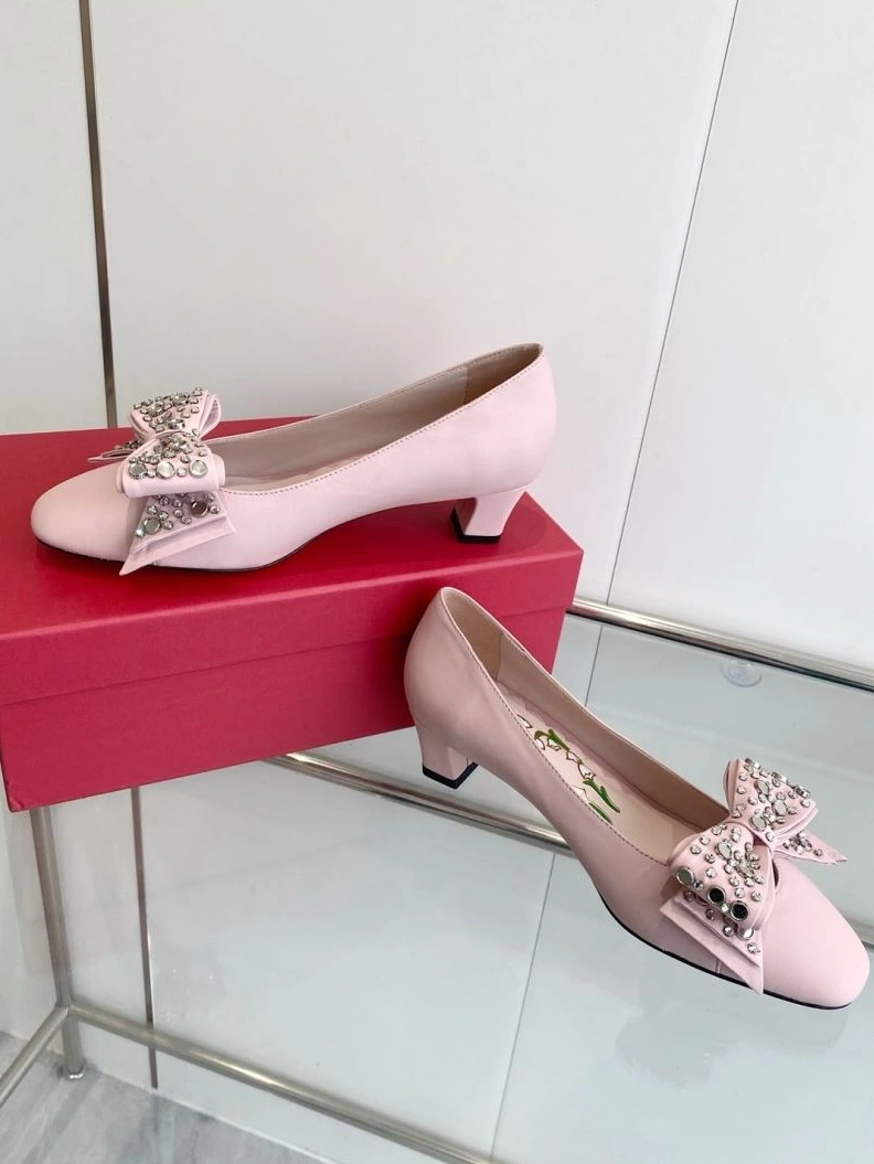 Versatile Vxlxntino flat shoes 230160
