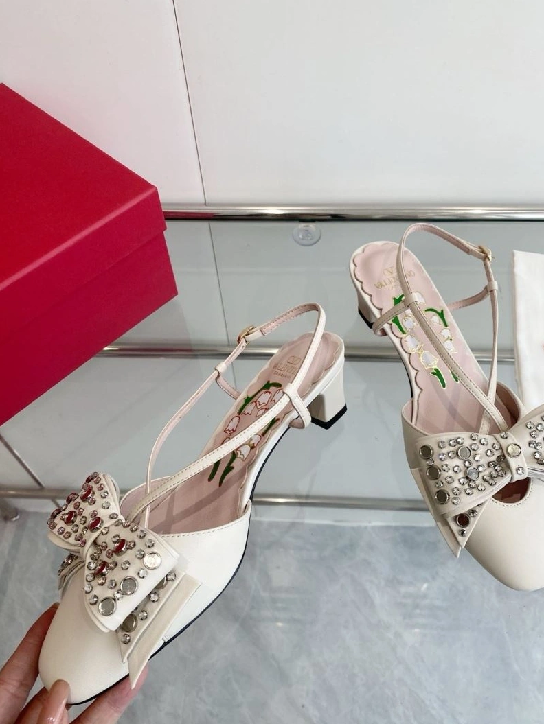 EyeCatching Vxlxntino Sandals 230061