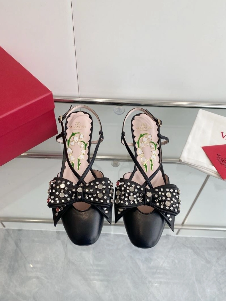 Flexible Vxlxntino Sandals 230059