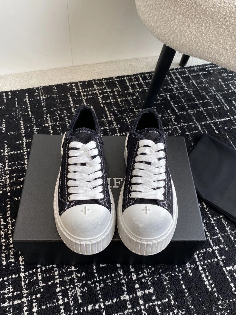 Trendy Othxr Sneakers 213061