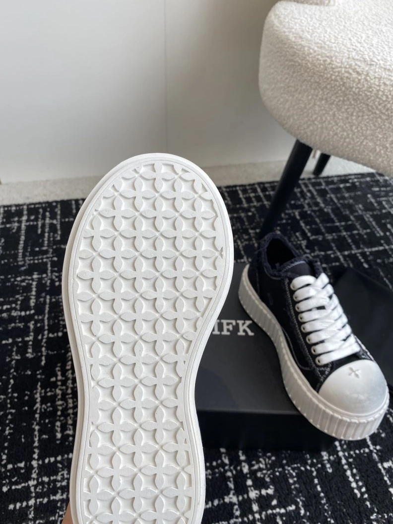 Trendy Othxr Sneakers 213061