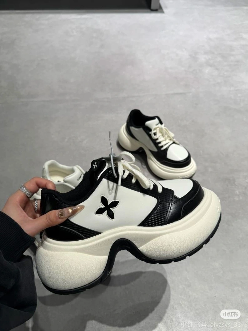 Comfortable Othxr Sneakers 213057