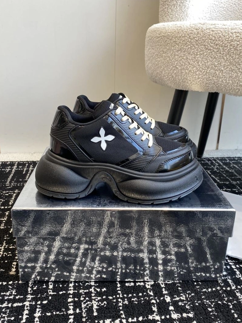 Comfortable Othxr Sneakers 213049