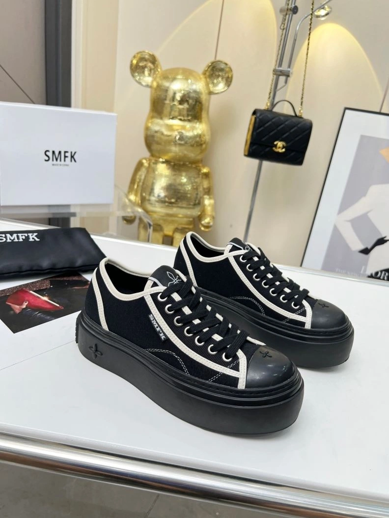 Soft Othxr Sneakers 213045