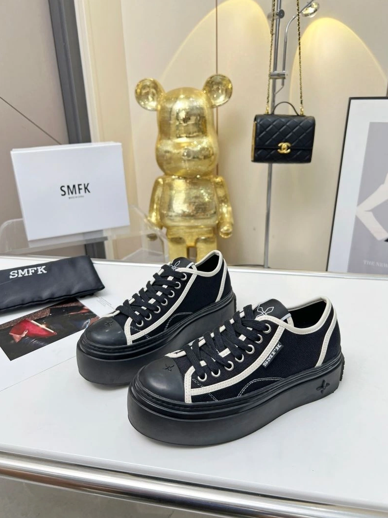 Soft Othxr Sneakers 213045
