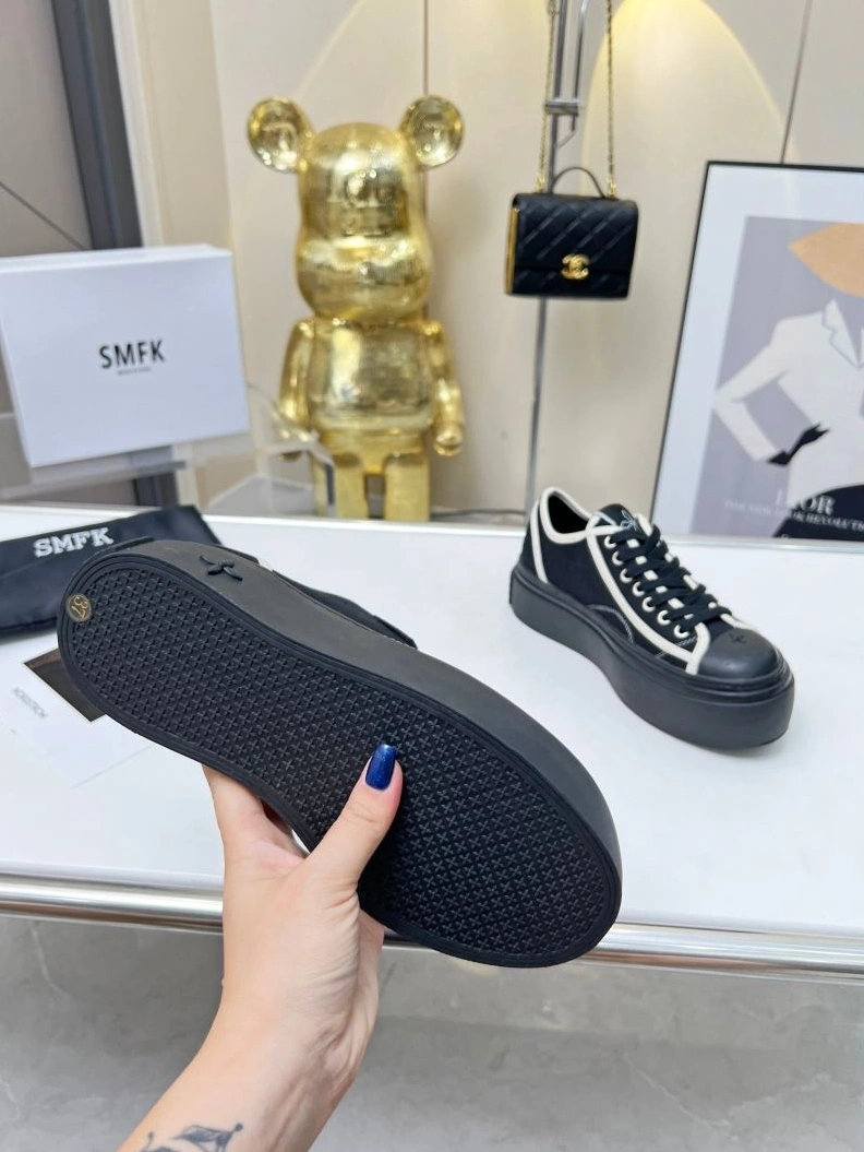Soft Othxr Sneakers 213045