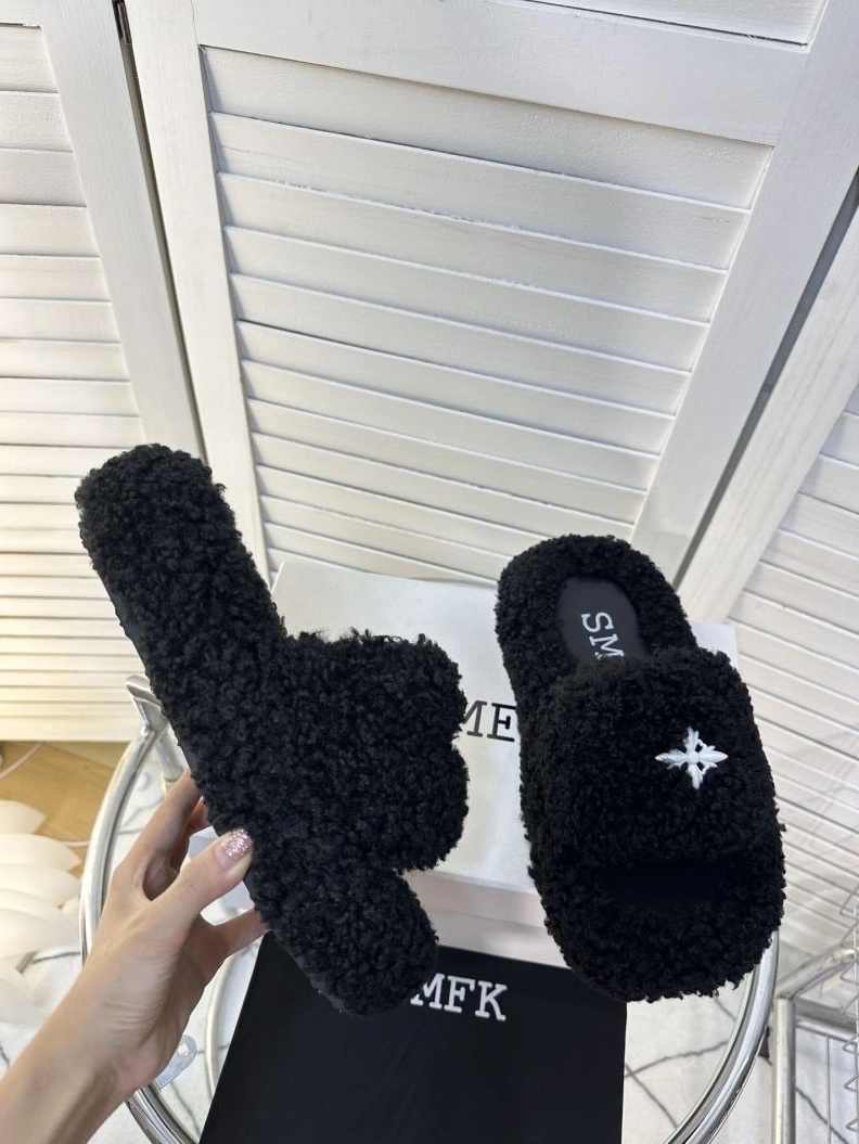 Othxr Slippers Versatile 213158