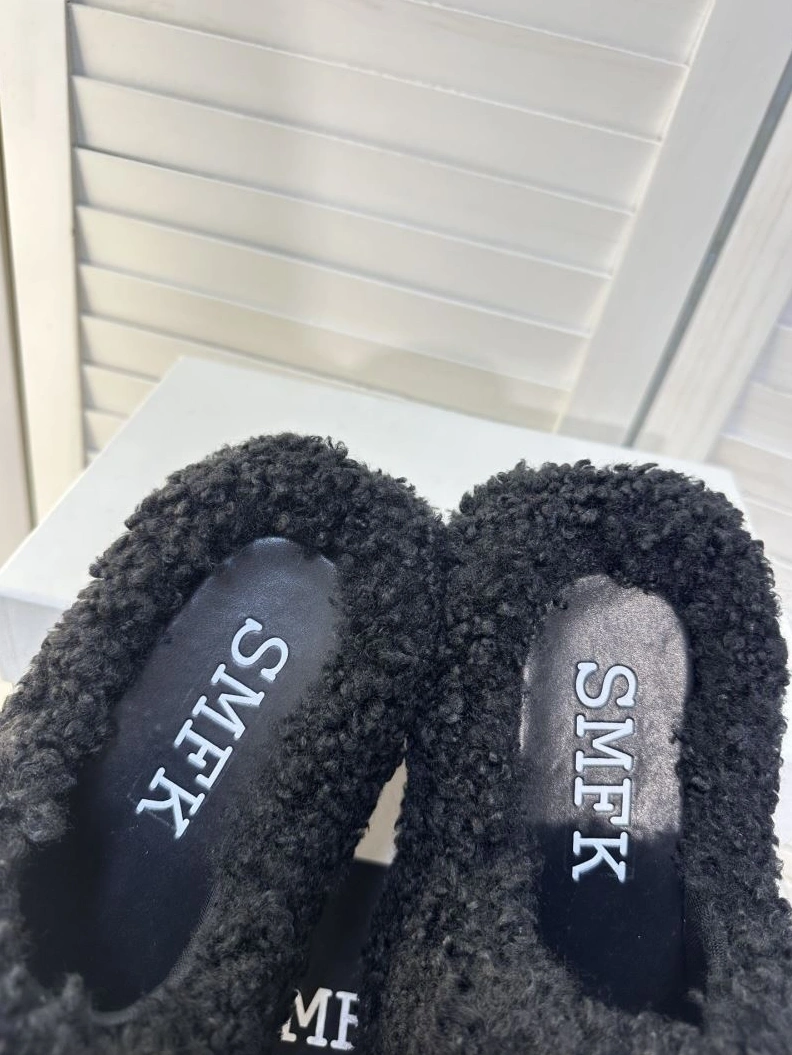 Othxr Slippers Versatile 213158