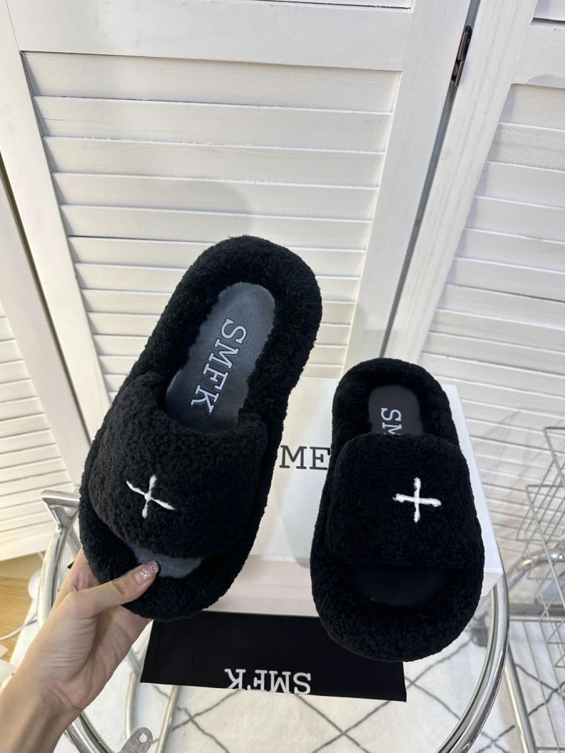 Functional Othxr Slippers 213146