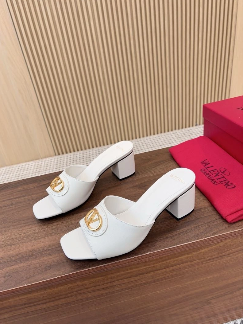 Practical Vxlxntino Slippers 230050