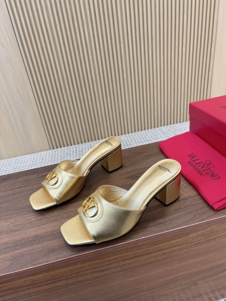 Flexible Vxlxntino Slippers 230046
