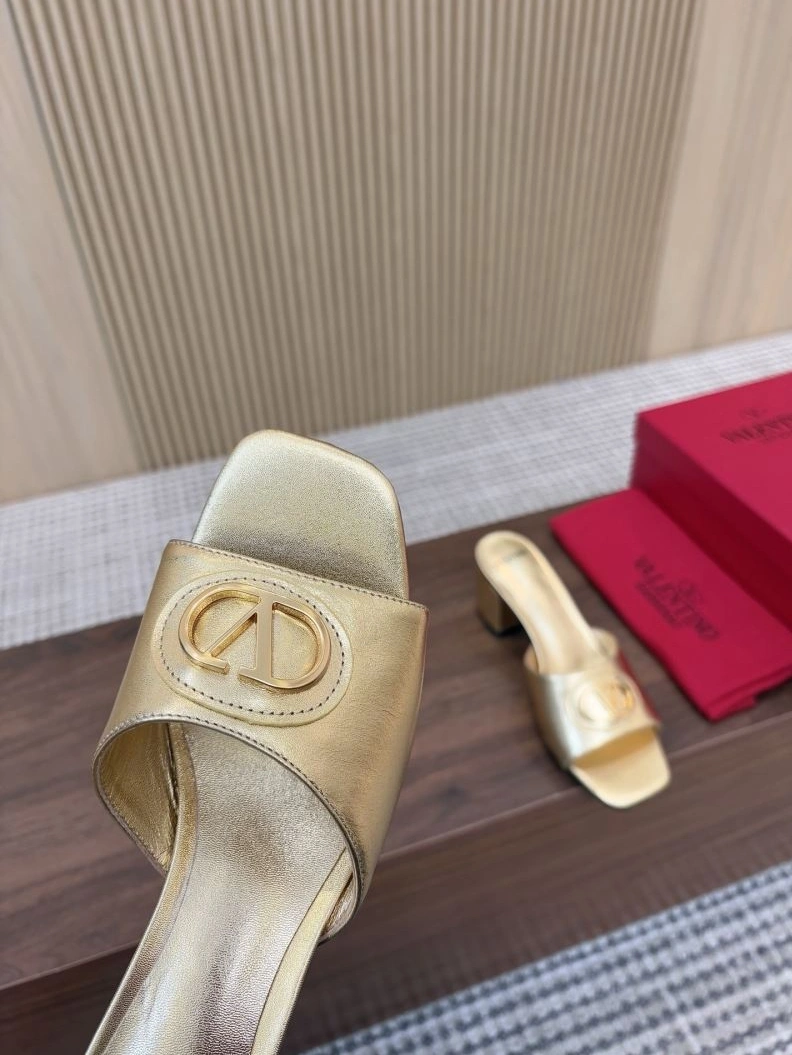 Flexible Vxlxntino Slippers 230046