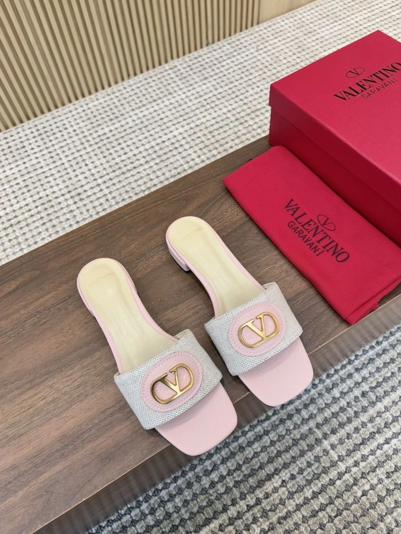 DailyWear Vxlxntino Slippers 230058