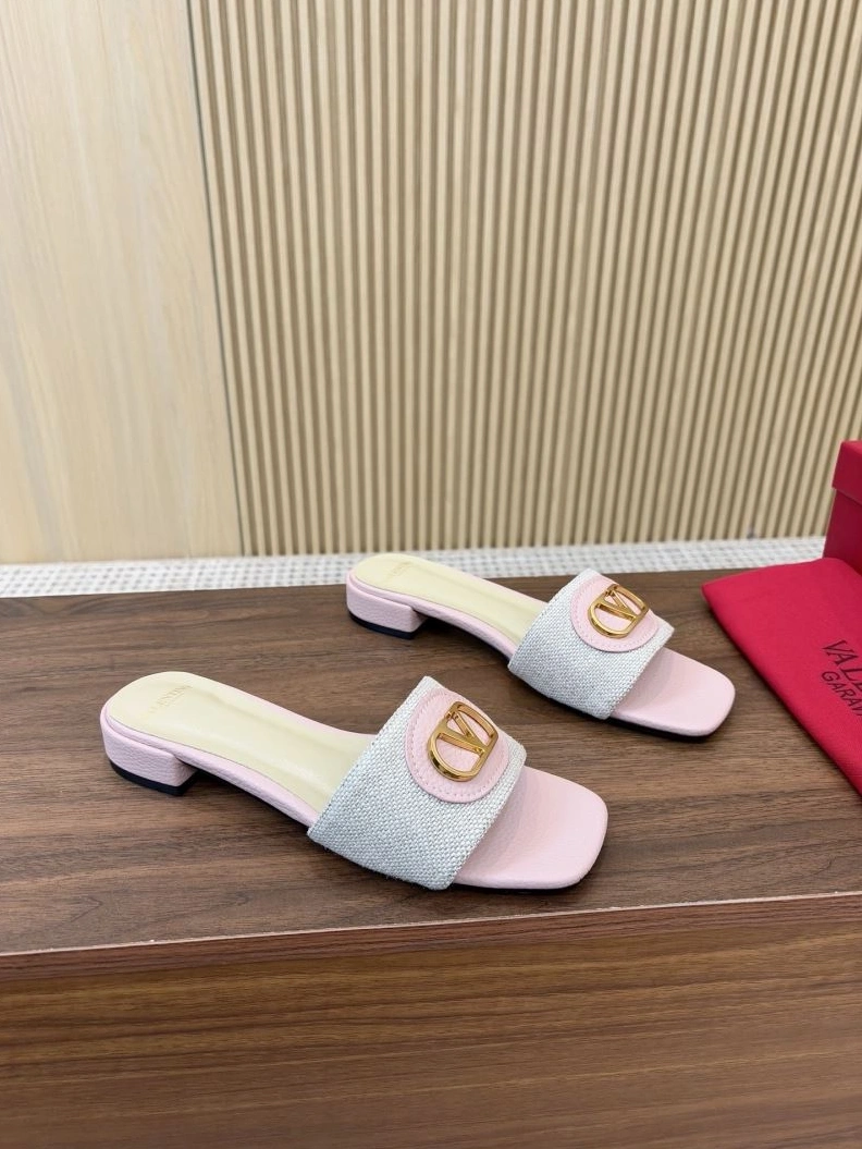 DailyWear Vxlxntino Slippers 230058