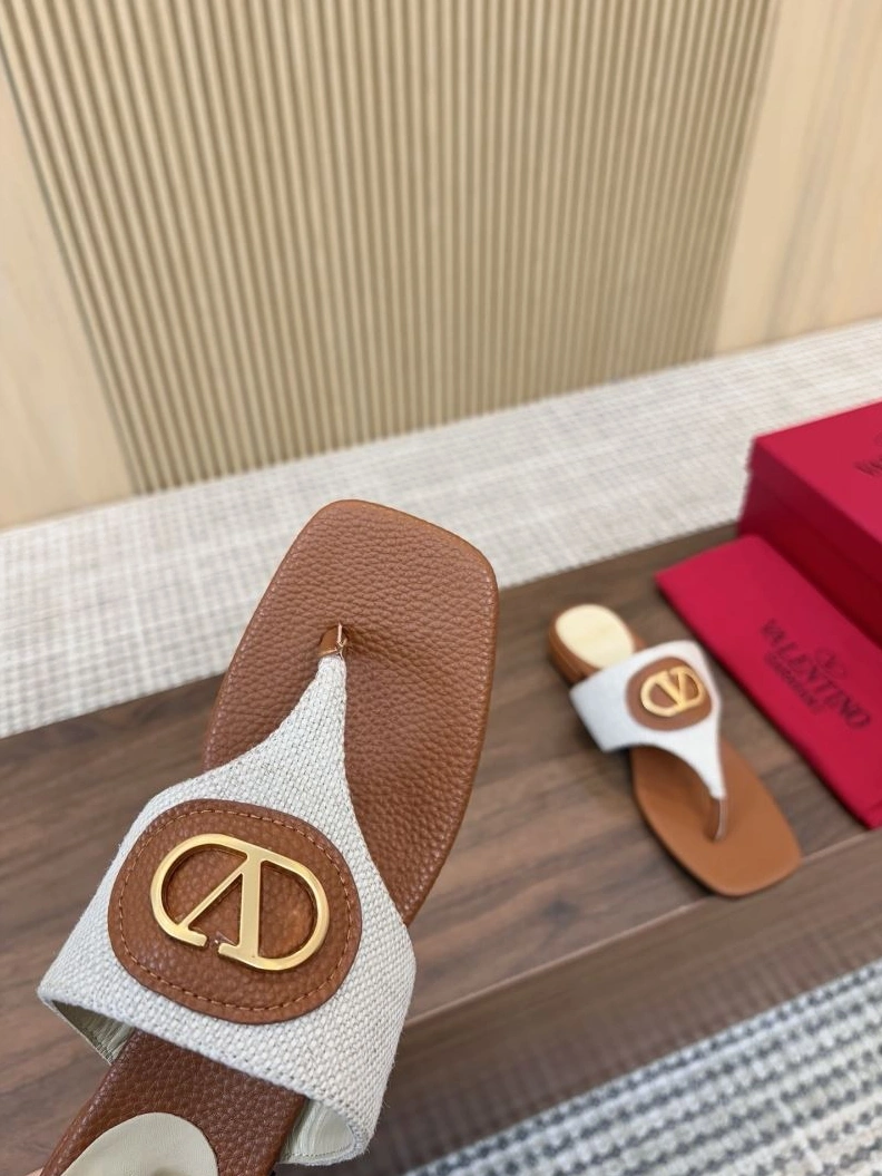 Refined Vxlxntino Slippers 230039