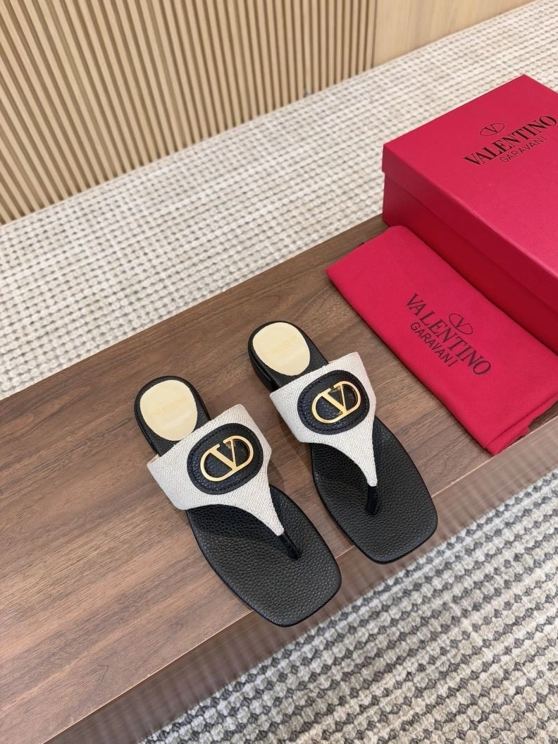 Soft Vxlxntino Slippers 230047