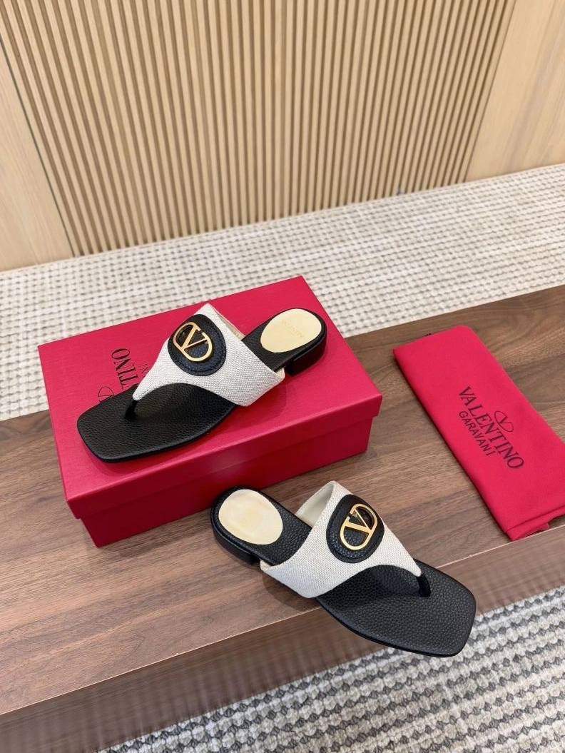 Soft Vxlxntino Slippers 230047