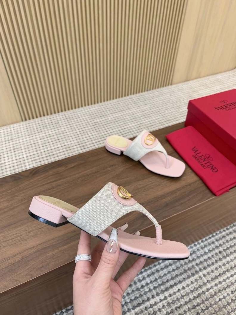 Practical Vxlxntino Slippers 230031