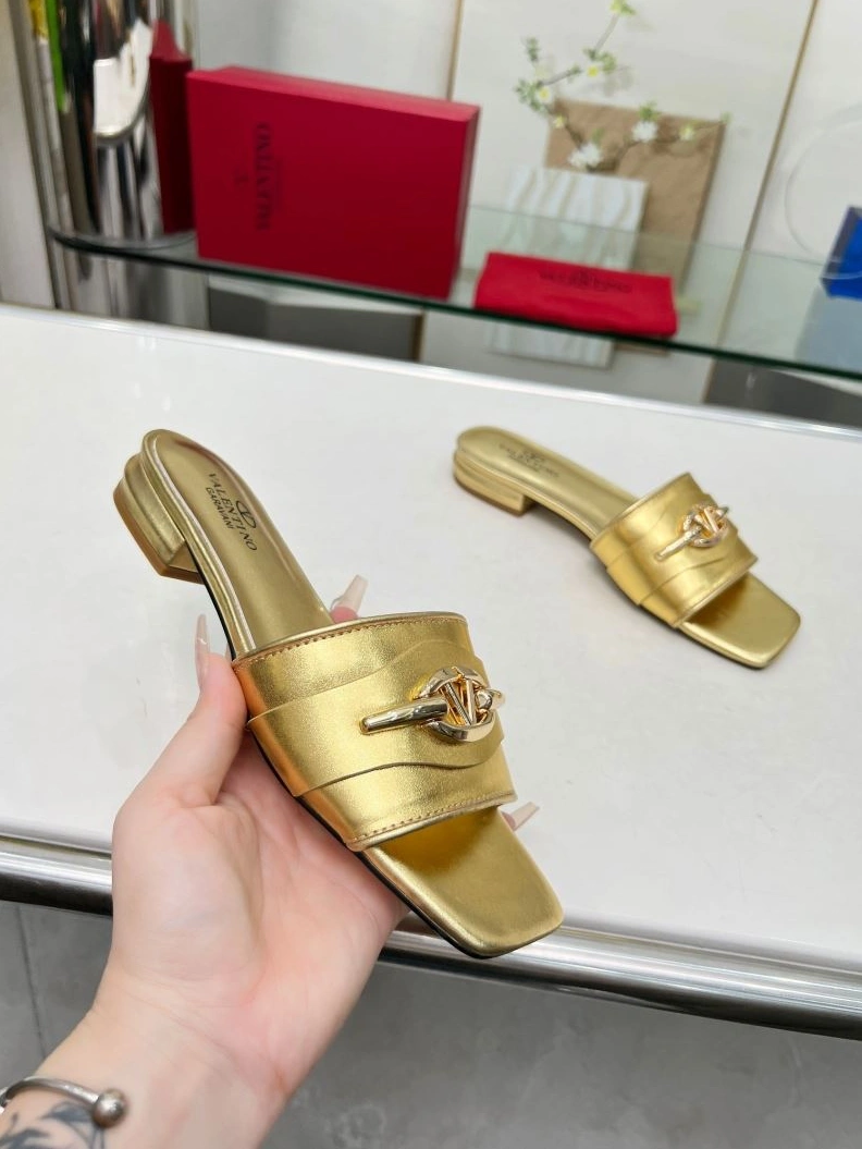 Modern Vxlxntino Slippers 230042