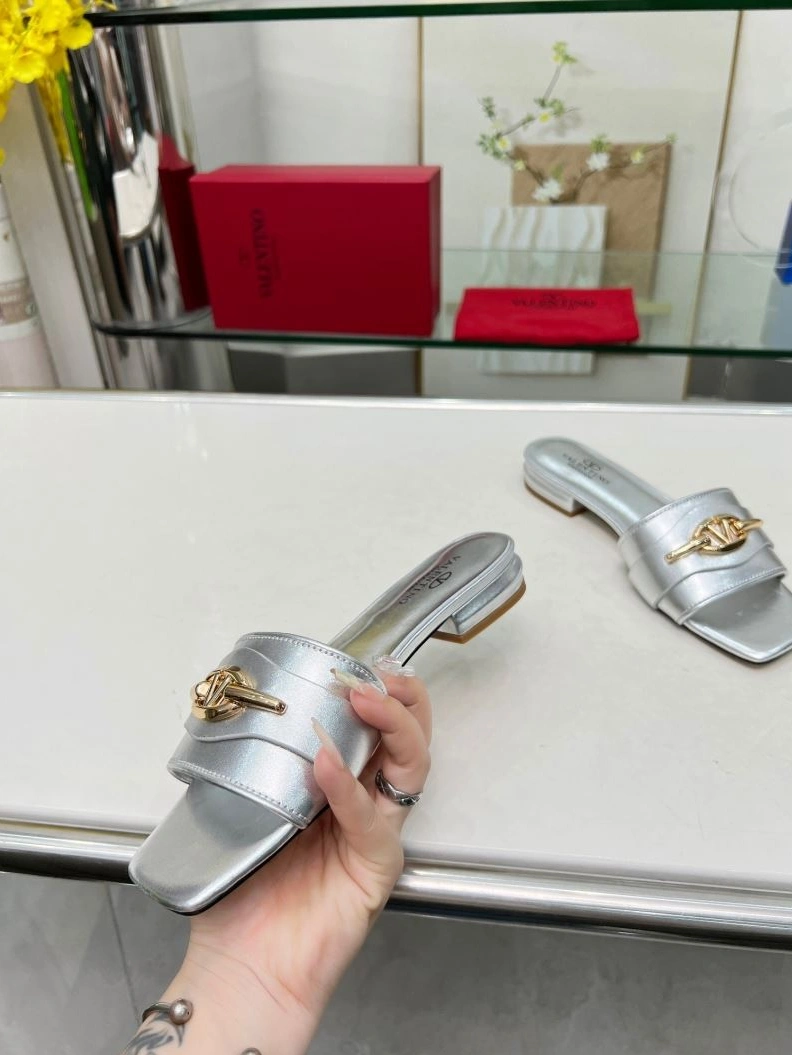 Unique Vxlxntino Slippers 230056