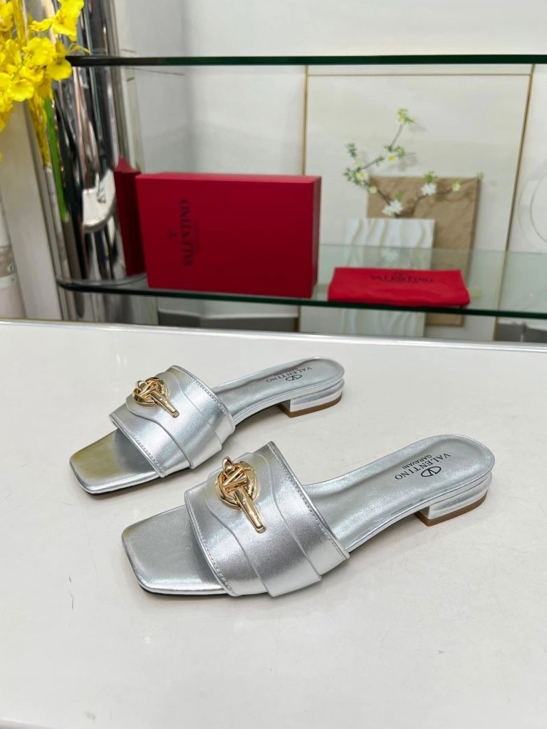 Unique Vxlxntino Slippers 230056