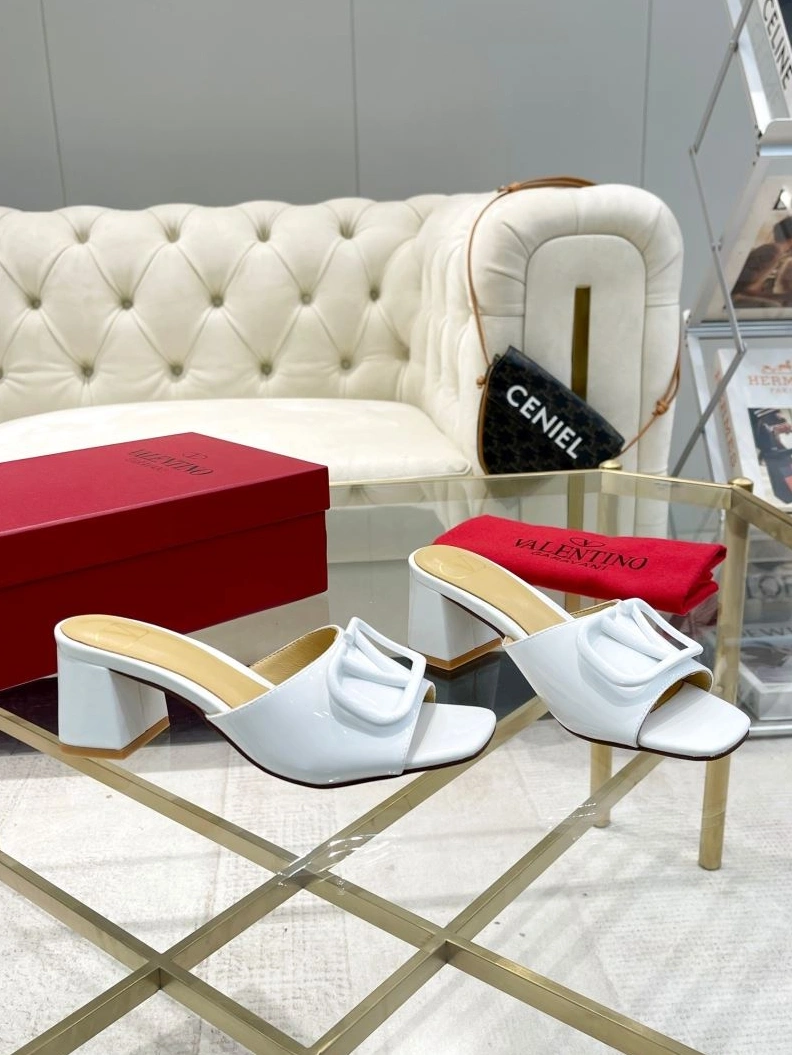 ModernLook Vxlxntino Slippers 230010